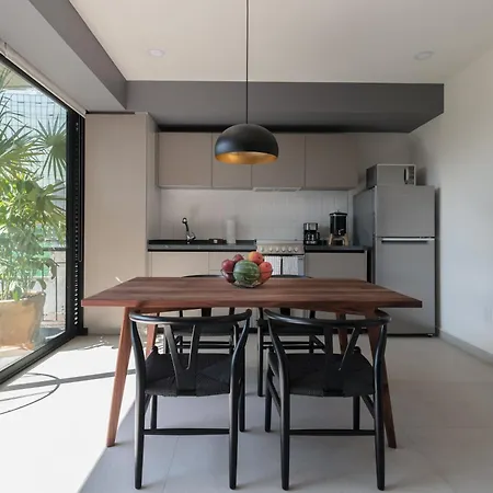 Alcazar Apartments-2